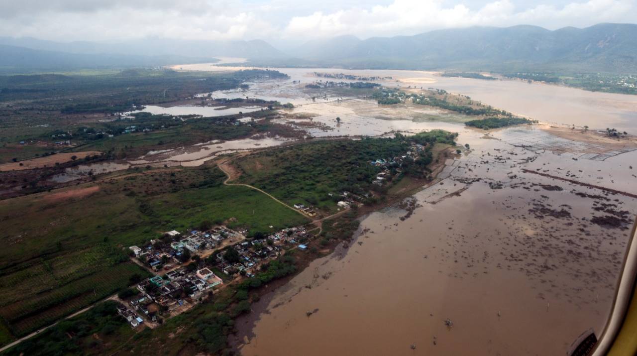 Cm Jagan Aerial Survey On Flood Affected Areas (6)