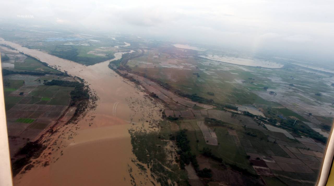 Cm Jagan Aerial Survey On Flood Affected Areas (8)