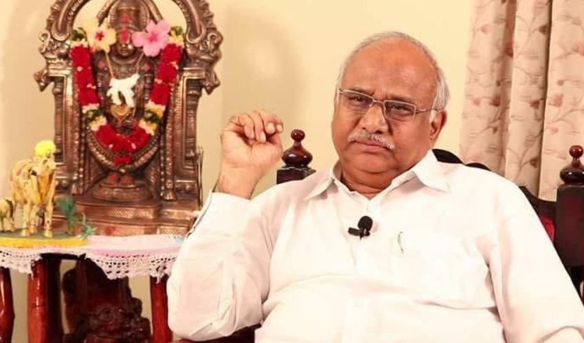 Kanakamedala: ఏపీలో ఫ్యాక్షనిజానికి అధికారం తోడైంది.. ప్రభుత్వానికి కంగారెందుకు? Kanakamedala: ఏపీలో ఫ్యాక్షనిజానికి అధికారం తోడైంది.. ప్రభుత్వానికి కంగారెందుకు?