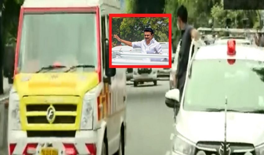 Cm Stalins Convoy Gives Way To Ambulance While Enroute