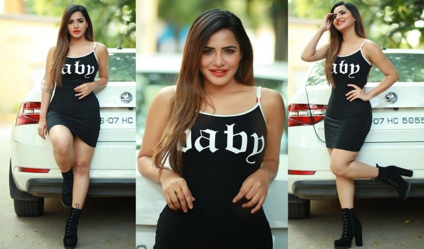 Ashu Reddy: అందానికే అసూయ పుట్టించే యాపిల్ బ్యూటీ అషు!