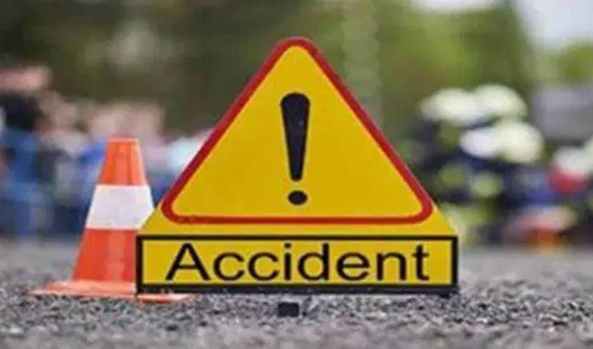 Hyderabad Accident : మద్యం మత్తుకు నిండు ప్రాణం బలి.. మరొకరి పరిస్థితి విషమం Hyderabad Accident : మద్యం మత్తుకు నిండు ప్రాణం బలి.. మరొకరి పరిస్థితి విషమం