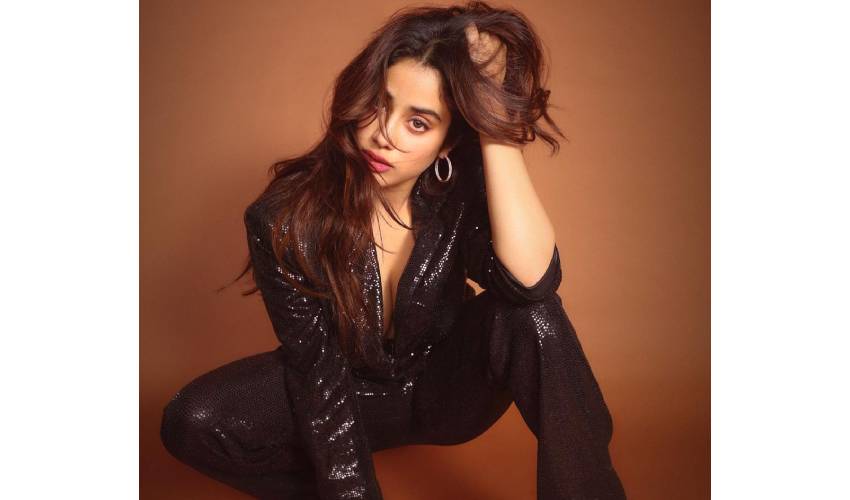 Janhvi Kapoor (8)