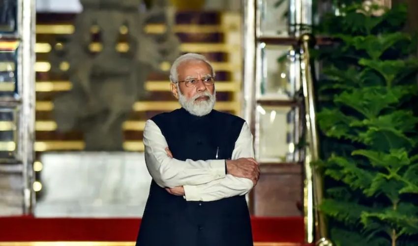 Pm Modi: యూపీలో వరుస పర్యటనలు.. సమయం లేదు మిత్రమా! Pm Modi: యూపీలో వరుస పర్యటనలు.. సమయం లేదు మిత్రమా!