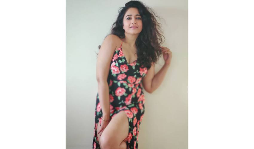Poonam Bajwa (15)
