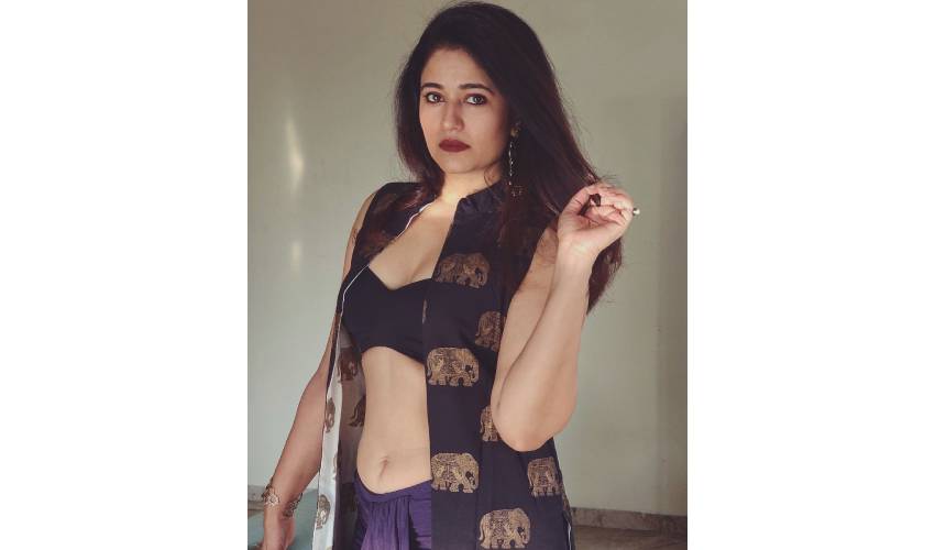 Poonam Bajwa (9)
