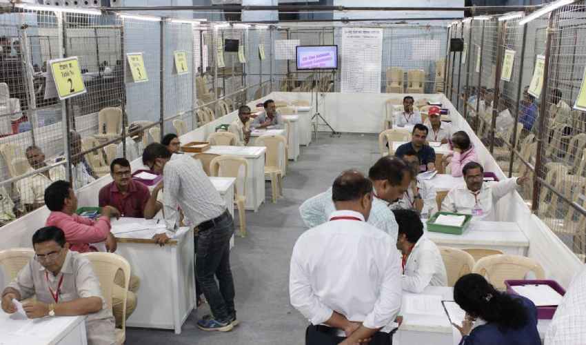 TS MLC Results Live Updates: ఎమ్మెల్సీ ఎన్నికల ఓట్ల లెక్కింపు.. టీఆర్ఎస్ క్లీన్ స్వీప్ TS MLC Results Live Updates: ఎమ్మెల్సీ ఎన్నికల ఓట్ల లెక్కింపు.. టీఆర్ఎస్ క్లీన్ స్వీప్