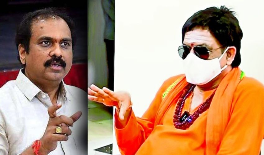 Kanna Babu: స్వామిజీ వేషంలో వచ్చి ప్రజా సమస్యలు తెలుసుకున్న మంత్రి Kanna Babu: స్వామిజీ వేషంలో వచ్చి ప్రజా సమస్యలు తెలుసుకున్న మంత్రి