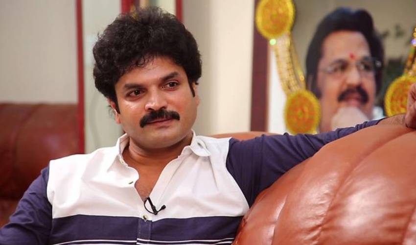 Dasari Arun Kumar: దాసరి నారాయణరావు కొడుకు అరుణ్ అరెస్ట్! Dasari Arun Kumar: దాసరి నారాయణరావు కొడుకు అరుణ్ అరెస్ట్!