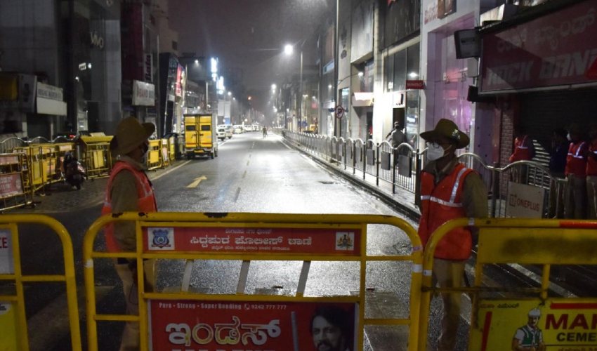 Karnataka Imposes Weekend Curfew