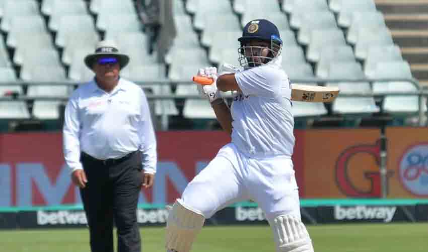 Ind Vs SA : మూడో టెస్టులో రిషభ్ పంత్ వీరోచిత సెంచరీ Ind Vs SA : మూడో టెస్టులో రిషభ్ పంత్ వీరోచిత సెంచరీ