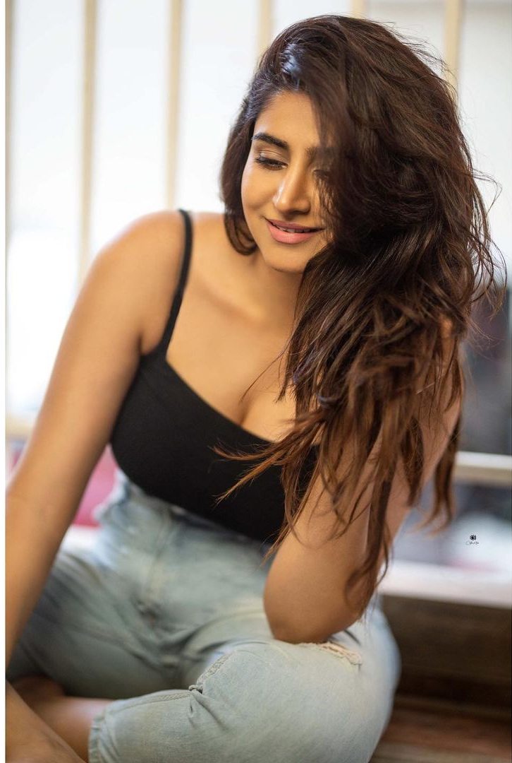 Varshini 5