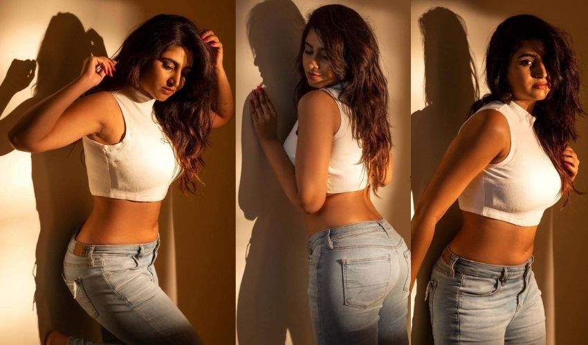 Varshini : కొత్త ఫొటోషూట్‌తో కాక రేపుతున్న వర్షిణి