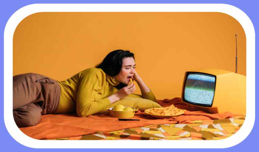 Watching TV : అధిక సమయం టీ.వీ చూసే అలవాటుందా?…అయితే జాగ్రత్త?.. Watching TV : అధిక సమయం టీ.వీ చూసే అలవాటుందా?…అయితే జాగ్రత్త?..