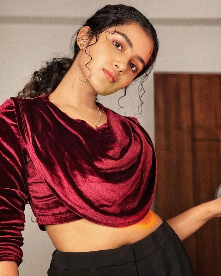 Anupama Parameswaran1 11zon