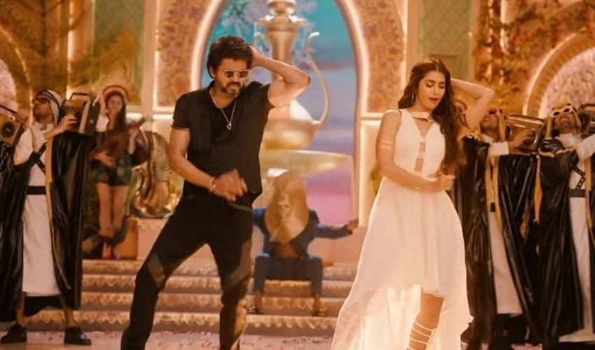 Arabic Kuthu: సోషల్ మీడియాను షేక్ చేస్తున్న అరబిక్ కుతు సాంగ్! Arabic Kuthu: సోషల్ మీడియాను షేక్ చేస్తున్న అరబిక్ కుతు సాంగ్!