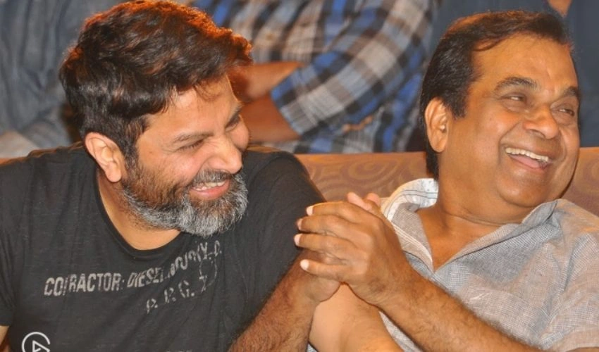 Bheemla Nayak: భీమ్లాతో బ్రహ్మీ కామెడీ ట్రాక్.. త్రివిక్రమ్ సెంటిమెంట్? Bheemla Nayak: భీమ్లాతో బ్రహ్మీ కామెడీ ట్రాక్.. త్రివిక్రమ్ సెంటిమెంట్?