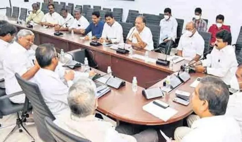 Ministers Committee : హెచ్ఆర్ఏ స్లాబులపై మంత్రుల కమిటీ కొత్త ప్రతిపాదనలు Ministers Committee : హెచ్ఆర్ఏ స్లాబులపై మంత్రుల కమిటీ కొత్త ప్రతిపాదనలు