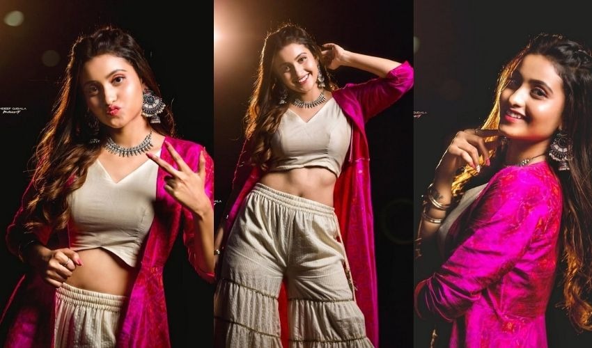 Deepika Pilli: చిట్టి నడుము సొగసులతో దీపికా లొల్లి!