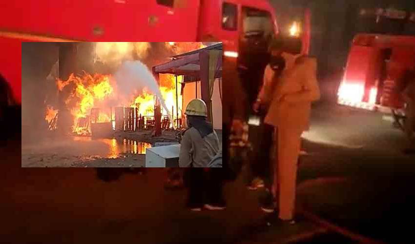 Fire Breaks In Delhi