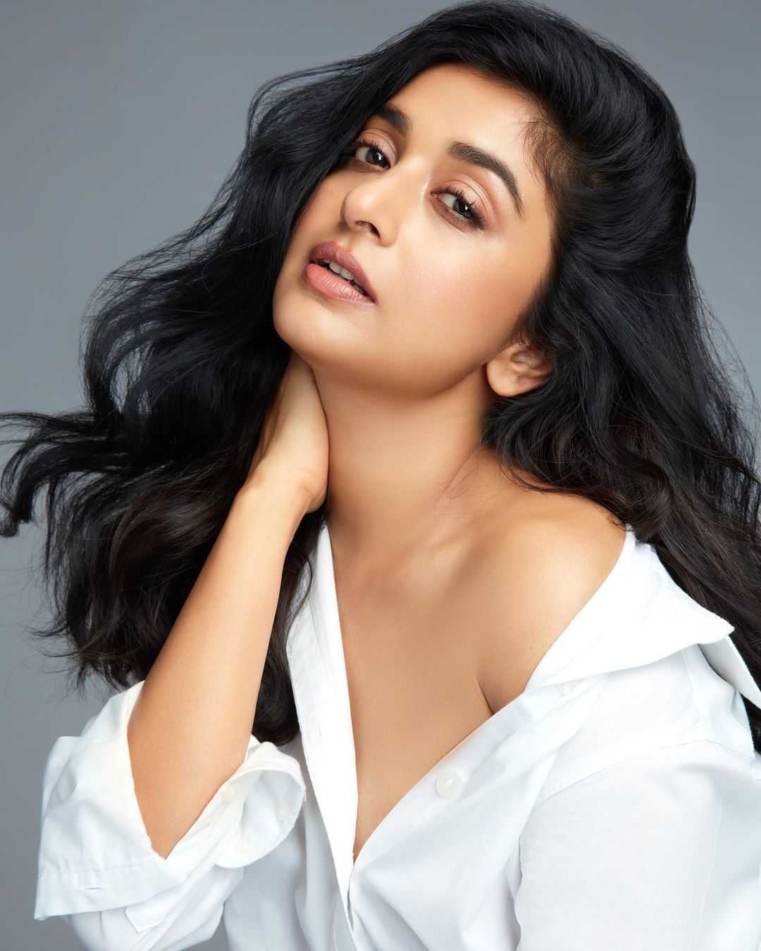 Meera Jasmine 5