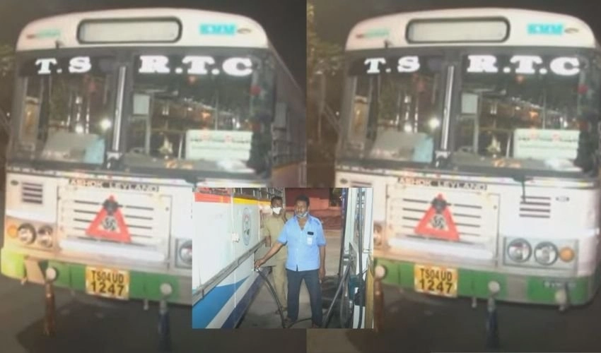 RTC Buses : ప్రైవేట్ పెట్రోల్ బంకుల ఎదుట ఆర్టీసీ బస్సులు క్యూ RTC Buses : ప్రైవేట్ పెట్రోల్ బంకుల ఎదుట ఆర్టీసీ బస్సులు క్యూ
