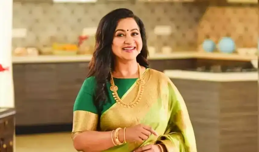 Radhika Sharath Kumar : అప్పటి రోజులు మళ్ళీ గుర్తొచ్చాయి ఈ సినిమాతో Radhika Sharath Kumar : అప్పటి రోజులు మళ్ళీ గుర్తొచ్చాయి ఈ సినిమాతో