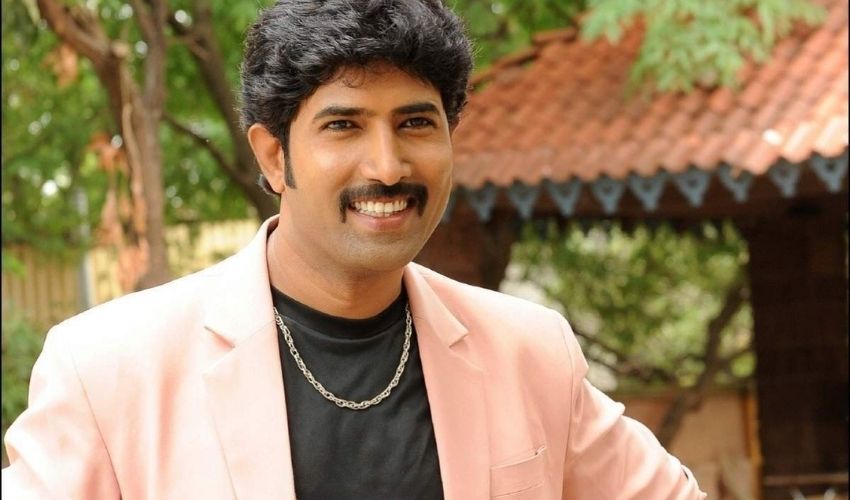 Venu Tottempudi : రీఎంట్రీ ఇస్తున్న వేణు తొట్టెంపూడి.. వరుస అవకాశాలు.. Venu Tottempudi : రీఎంట్రీ ఇస్తున్న వేణు తొట్టెంపూడి.. వరుస అవకాశాలు..