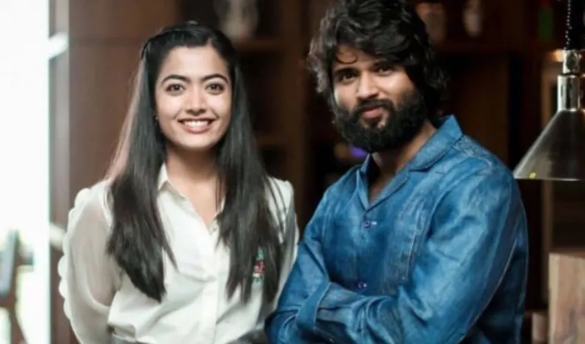 Vijay Devarakonda : విజయ్, రష్మికల పెళ్లి వార్తలు.. సెటైర్ వేస్తూ ఫైర్ అయిన రౌడీ హీరో.. Vijay Devarakonda : విజయ్, రష్మికల పెళ్లి వార్తలు.. సెటైర్ వేస్తూ ఫైర్ అయిన రౌడీ హీరో..