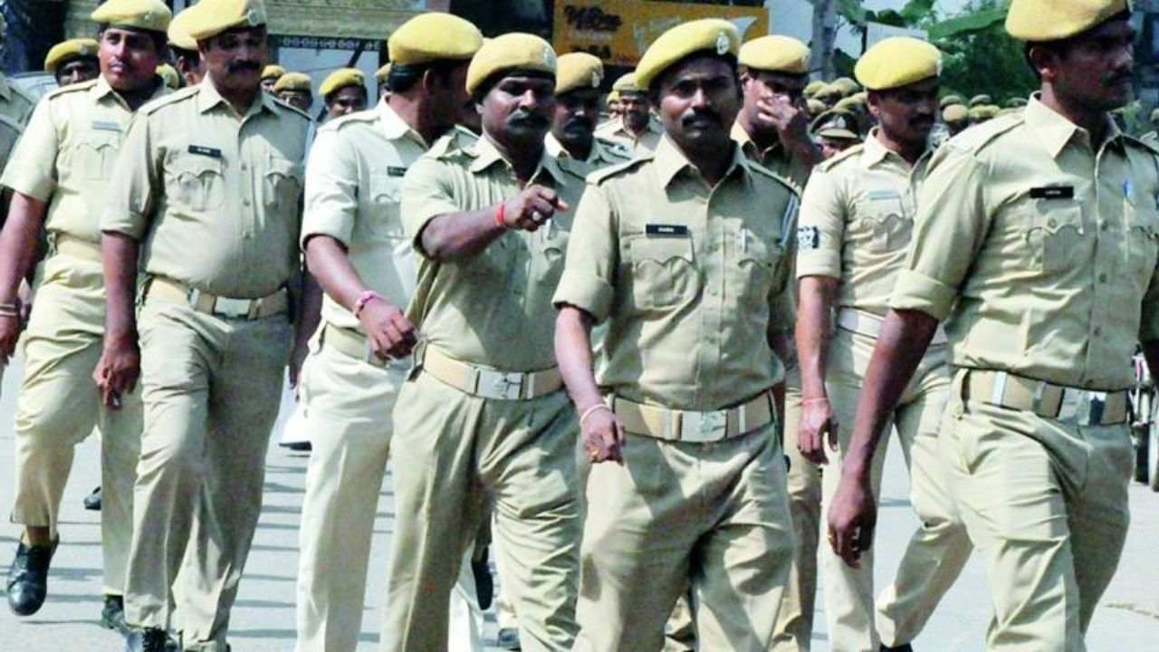 AP Govt: బ్రేకింగ్.. స్పెషల్ ప్రొటెక్షన్ ఆఫీసర్ ఉద్యోగాల రద్దు! AP Govt: బ్రేకింగ్.. స్పెషల్ ప్రొటెక్షన్ ఆఫీసర్ ఉద్యోగాల రద్దు!