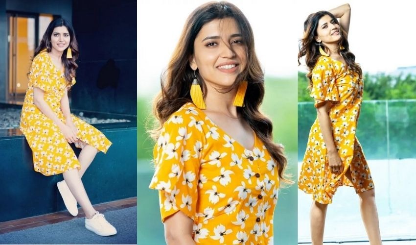 Chitra Shukla: కుర్రకారు గుండెలు కొల్లగొడుతున్న చిత్ర