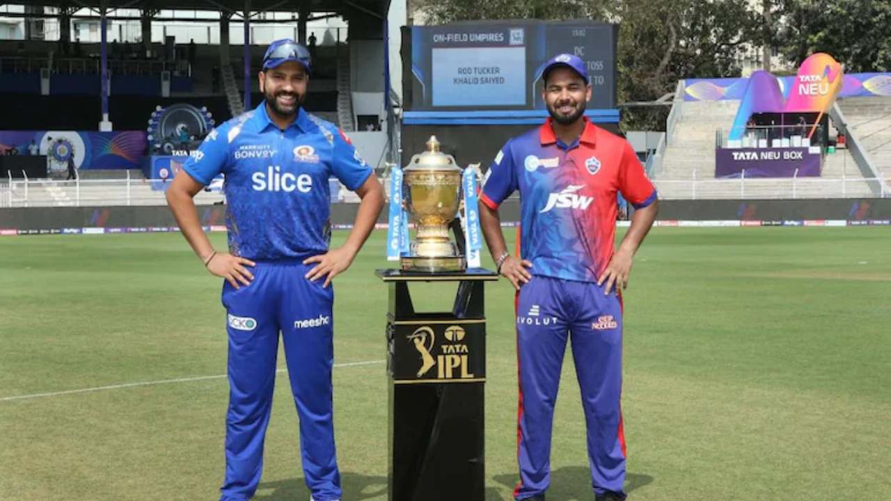 IPL 2022 : రోహిత్ శర్మకు రూ.12 లక్షల జరిమానా.. హిట్ మ్యాన్ చేసిన తప్పు ఇదే..! IPL 2022 : రోహిత్ శర్మకు రూ.12 లక్షల జరిమానా.. హిట్ మ్యాన్ చేసిన తప్పు ఇదే..!