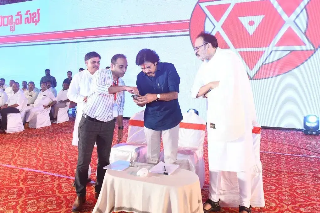 Janasena 4