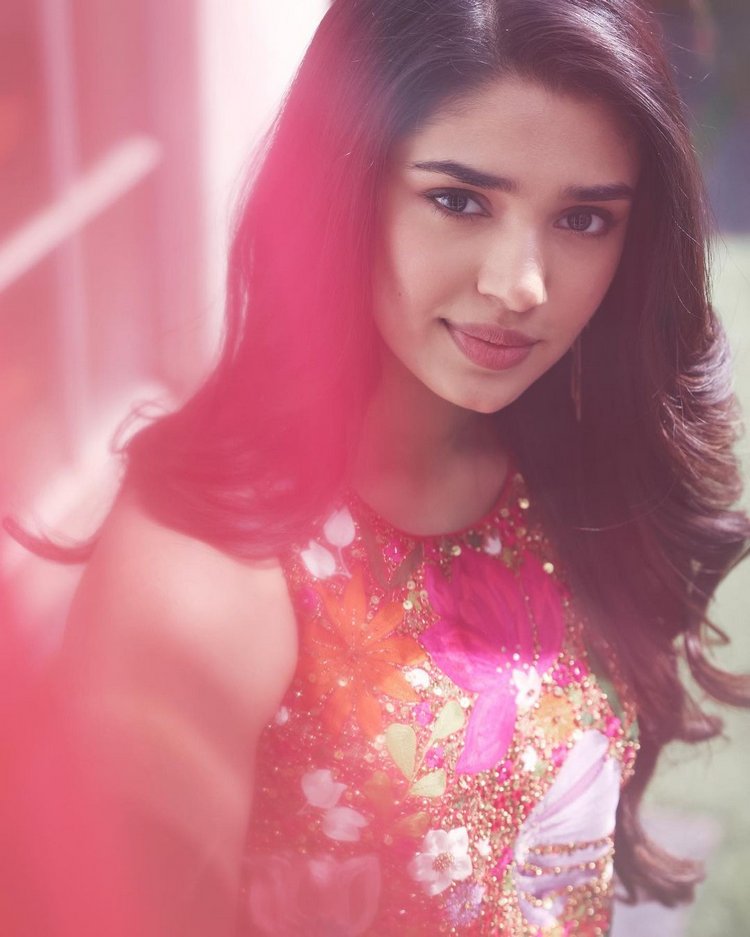 Krithi Shetty10