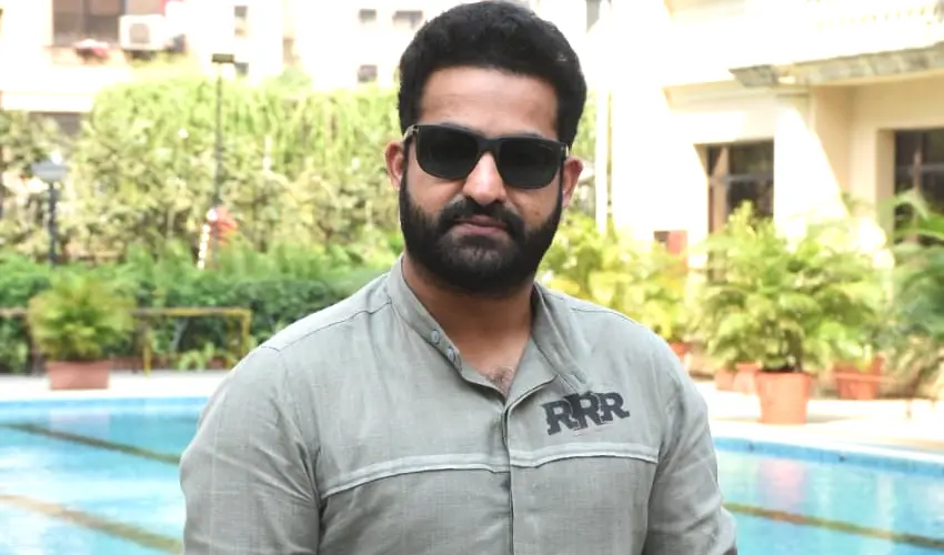 NTR: రామయ్య.. ఈ మౌనం ఎందుకయ్యా? NTR: రామయ్య.. ఈ మౌనం ఎందుకయ్యా?