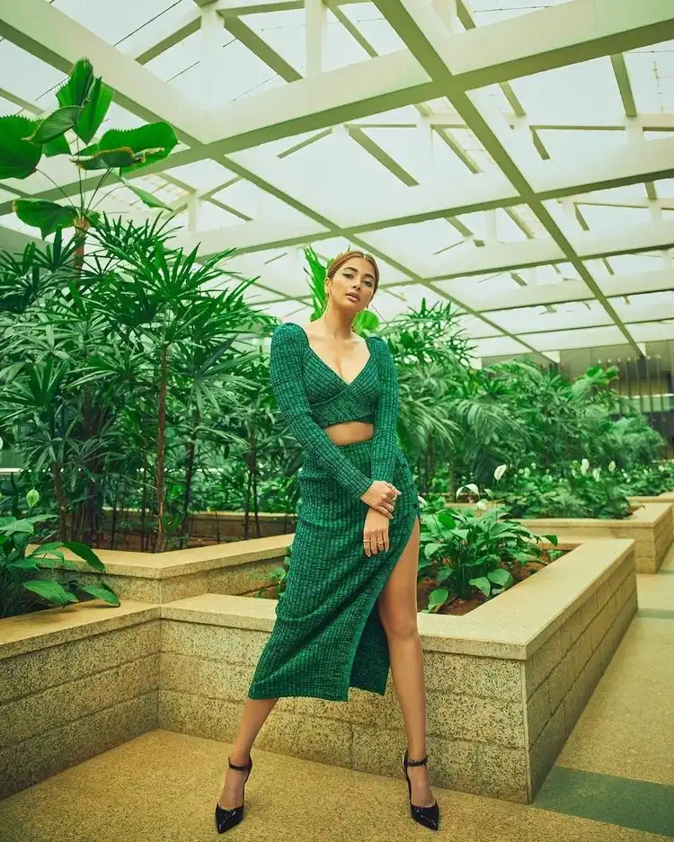 Pooja Hegde2