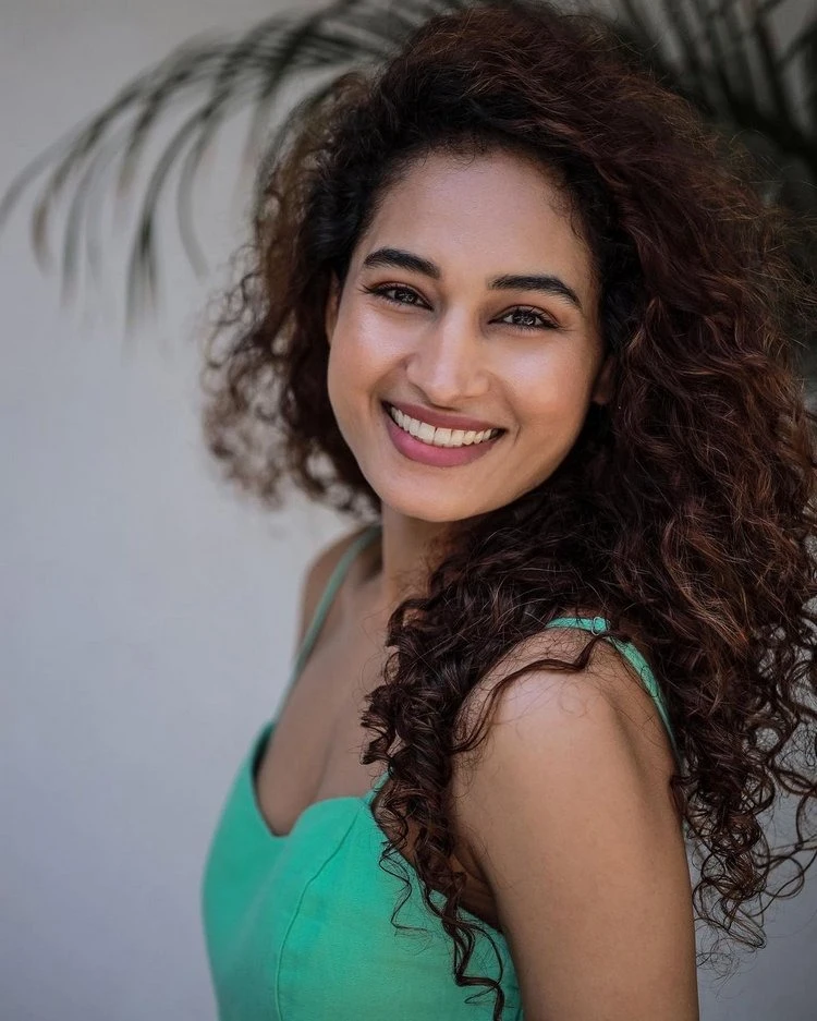 Pooja Ramachandran7