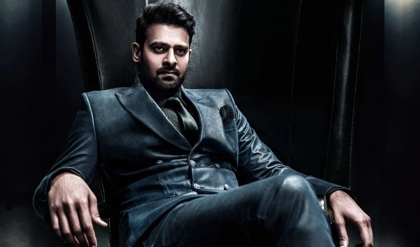 Prabhas: ట్రెండ్ సెట్టర్ ప్రభాస్.. జీ హుజూర్ అంటున్న రికార్డులు! Prabhas: ట్రెండ్ సెట్టర్ ప్రభాస్.. జీ హుజూర్ అంటున్న రికార్డులు!