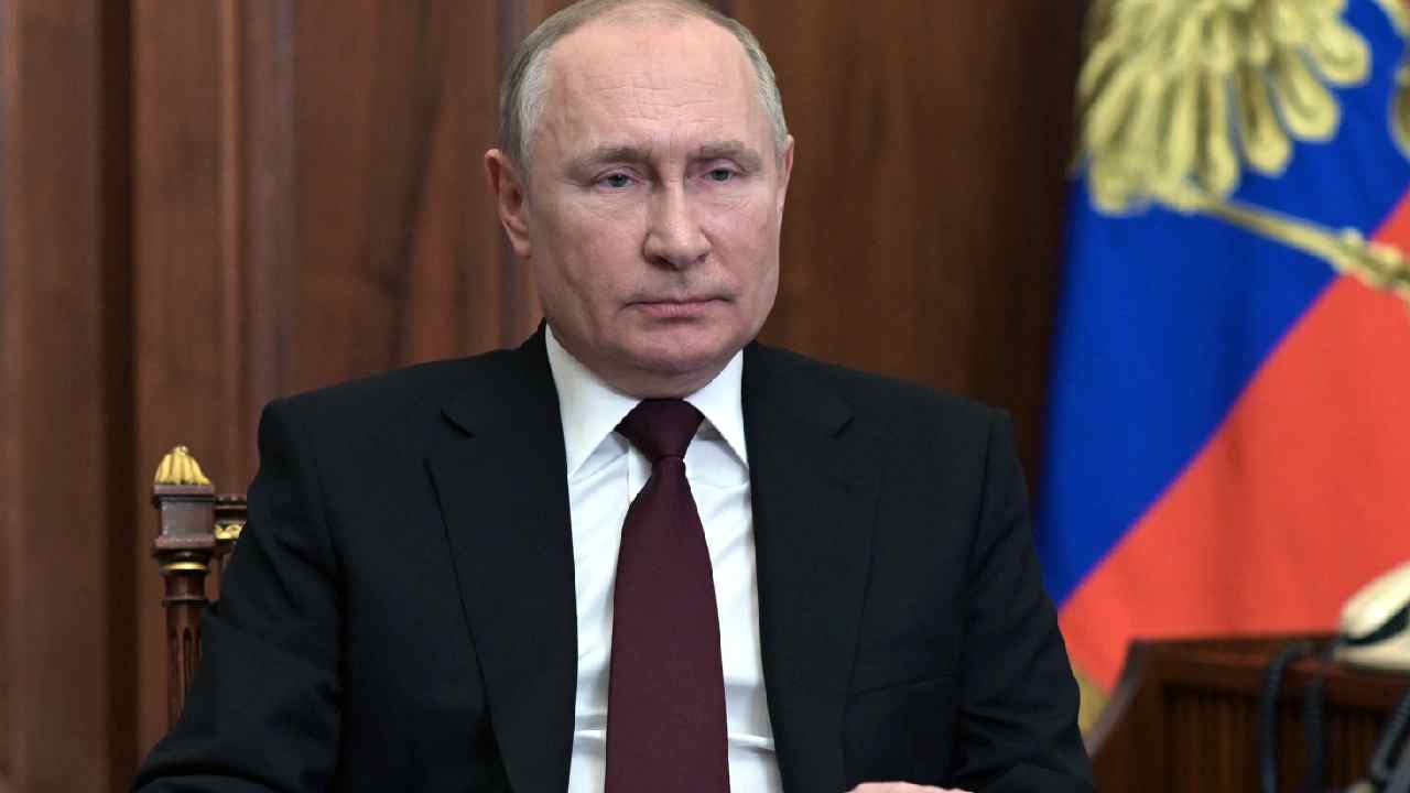 Russian President Putin : ప్రాణభయంలో రష్యా అధ్యక్షుడు పుతిన్ Russian President Putin : ప్రాణభయంలో రష్యా అధ్యక్షుడు పుతిన్