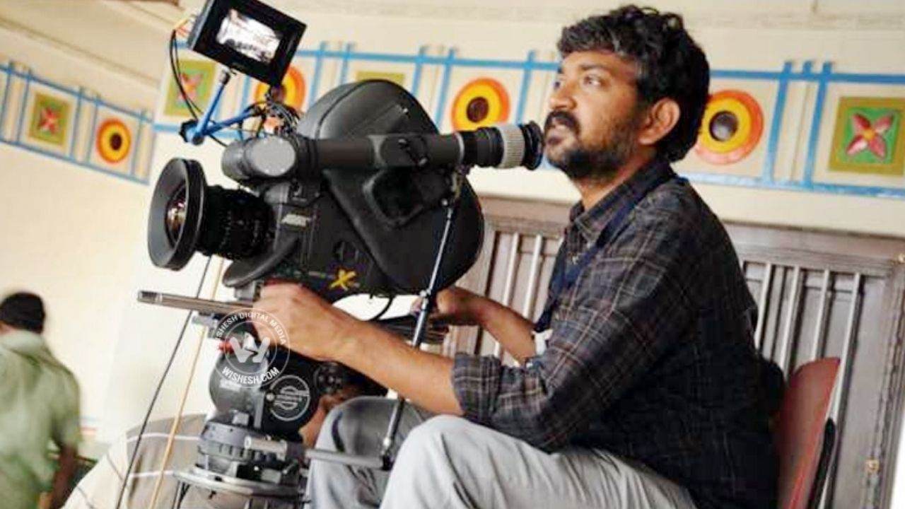 Rajamouli: రాజమౌళికి దాసోహమంటున్న నాన్ స్టాప్ హిట్స్.. రీజనేంటి? Rajamouli: రాజమౌళికి దాసోహమంటున్న నాన్ స్టాప్ హిట్స్.. రీజనేంటి?