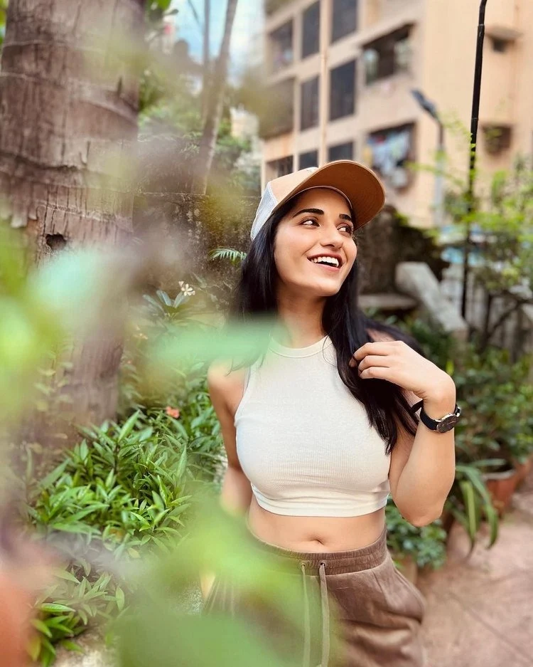 Ruhani Sharma9