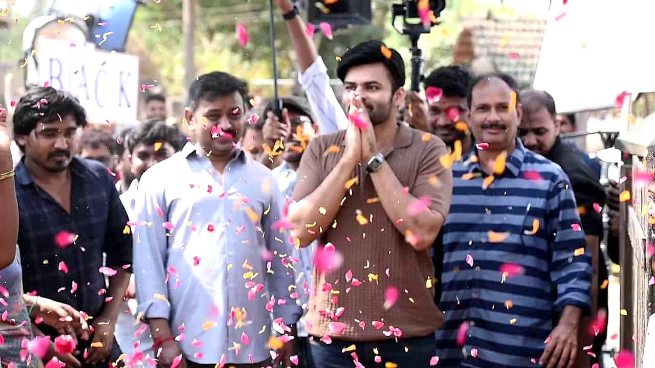 Sai Dharam Tej: బ్యాక్ టు సెట్స్లో ఎమోషనల్ అయిన తేజు Sai Dharam Tej: బ్యాక్ టు సెట్స్లో ఎమోషనల్ అయిన తేజు