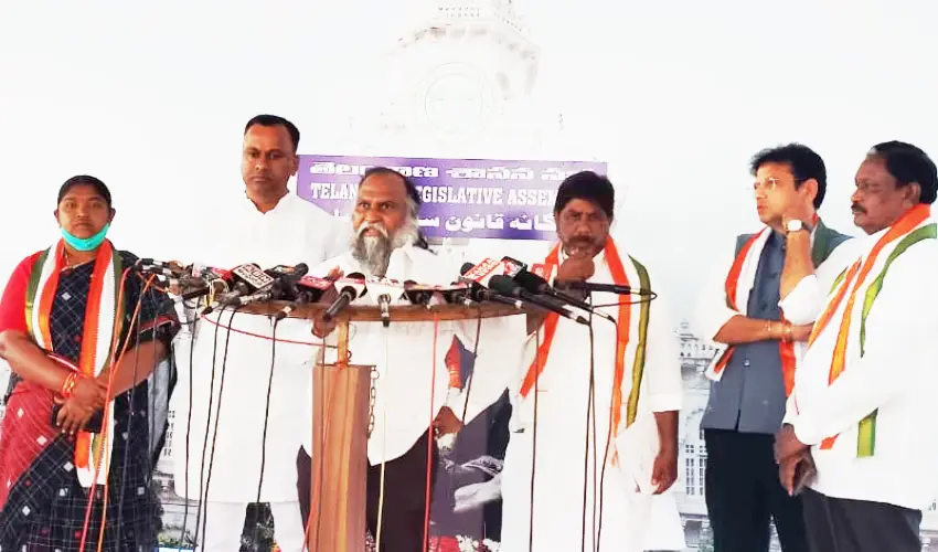TS Assembly Sessions : సభను అప్రజాస్వామికంగా నడుపుతున్నారు-సీఎల్పీ నేత మల్లు భట్టి విక్రమార్క TS Assembly Sessions : సభను అప్రజాస్వామికంగా నడుపుతున్నారు-సీఎల్పీ నేత మల్లు భట్టి విక్రమార్క
