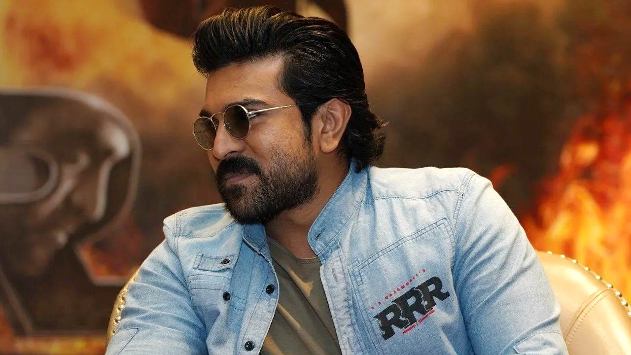 Ram Charan: అమెరికాలో చరణ్ ఫ్యాన్స్ హంగామా! Ram Charan: అమెరికాలో చరణ్ ఫ్యాన్స్ హంగామా!