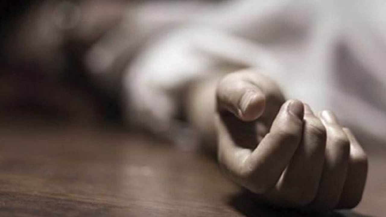 Vikarabad Girl Case : వికారాబాద్ బాలిక కేసు.. నివేదిక వచ్చాకే హత్యాచారం జరిగిందో లేదో తెలుస్తుందన్న పోలీసులు Vikarabad Girl Case : వికారాబాద్ బాలిక కేసు.. నివేదిక వచ్చాకే హత్యాచారం జరిగిందో లేదో తెలుస్తుందన్న పోలీసులు