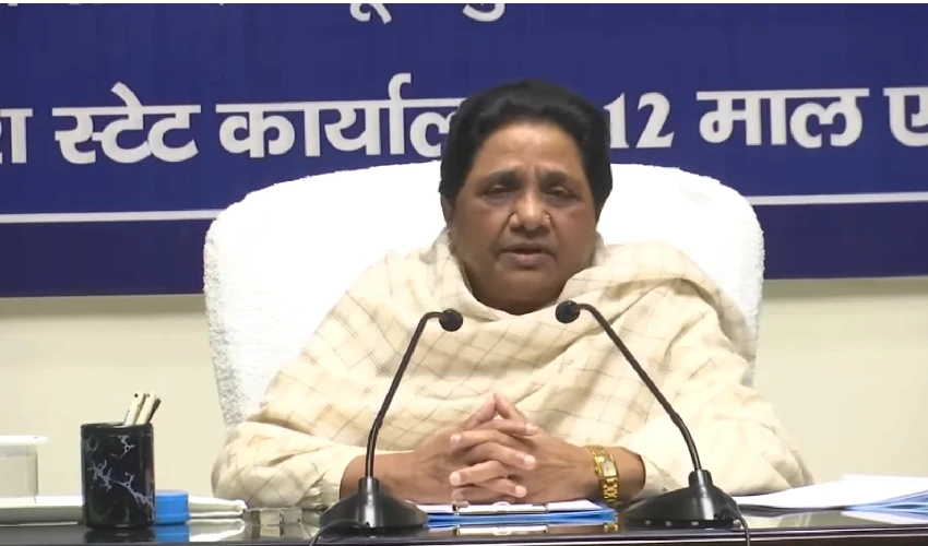 BSP Mayawati: మైనారిటీ ఓట్లను నమ్ముకుని మోసపోయాం: మాయావతి BSP Mayawati: మైనారిటీ ఓట్లను నమ్ముకుని మోసపోయాం: మాయావతి