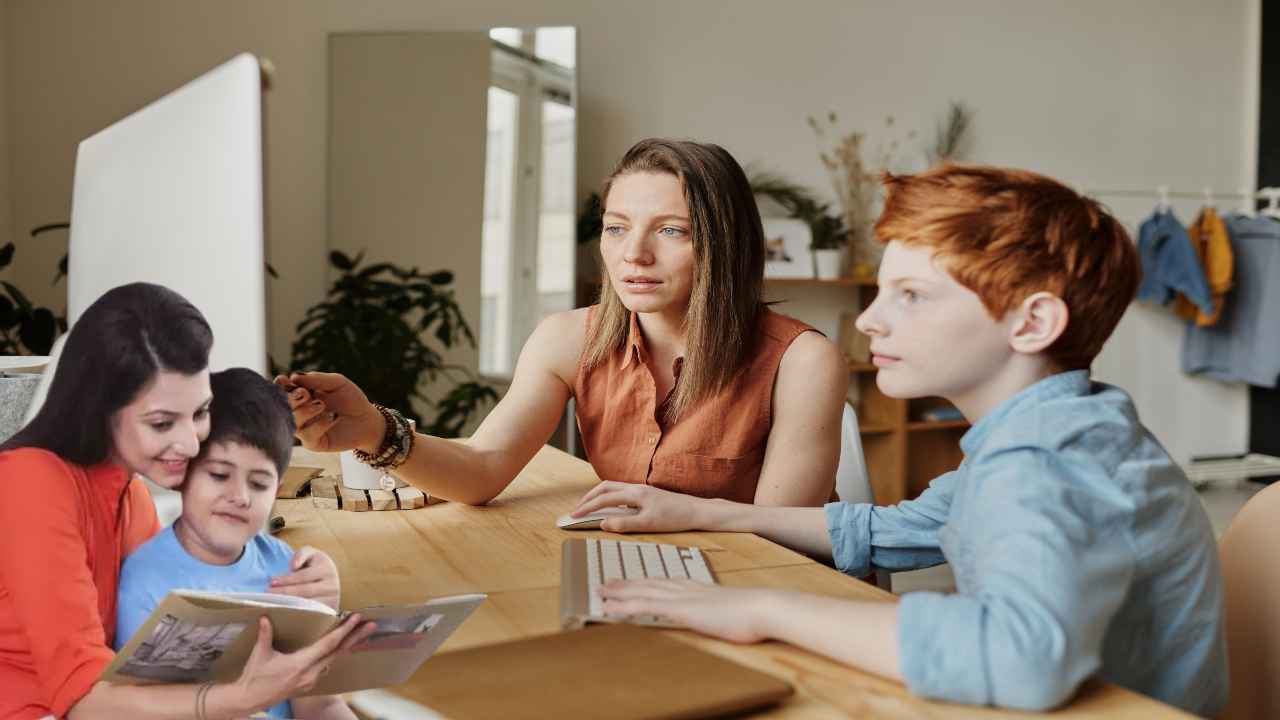 Children : పిల్లల విషయంలో సానుకూలంగా! Children : పిల్లల విషయంలో సానుకూలంగా!