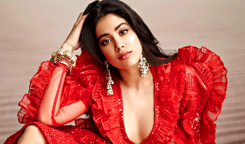 Janhvi Kapoor: అయ్యగారితో అమ్మగారి ఎంట్రీ.. ఖాయమేనా? Janhvi Kapoor: అయ్యగారితో అమ్మగారి ఎంట్రీ.. ఖాయమేనా?