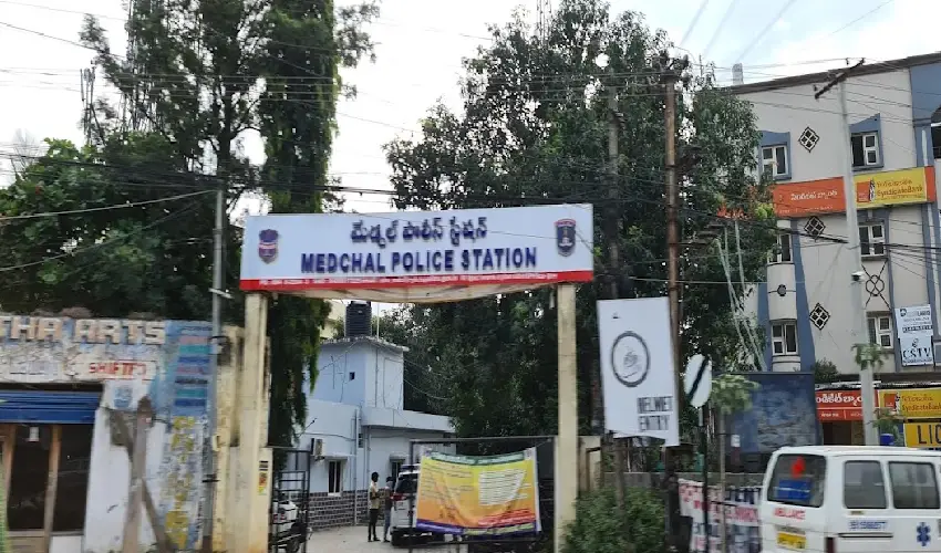 Medchal Police Station Chain Snatching