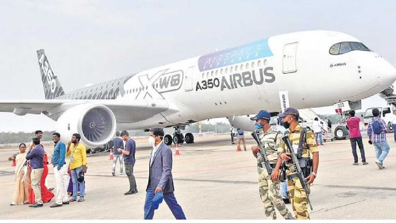 Wings India 2022: నేటితో ముగియనున్న “వింగ్స్ ఇండియా 2022”: సందర్శకులకు అనుమతి Wings India 2022: నేటితో ముగియనున్న “వింగ్స్ ఇండియా 2022”: సందర్శకులకు అనుమతి